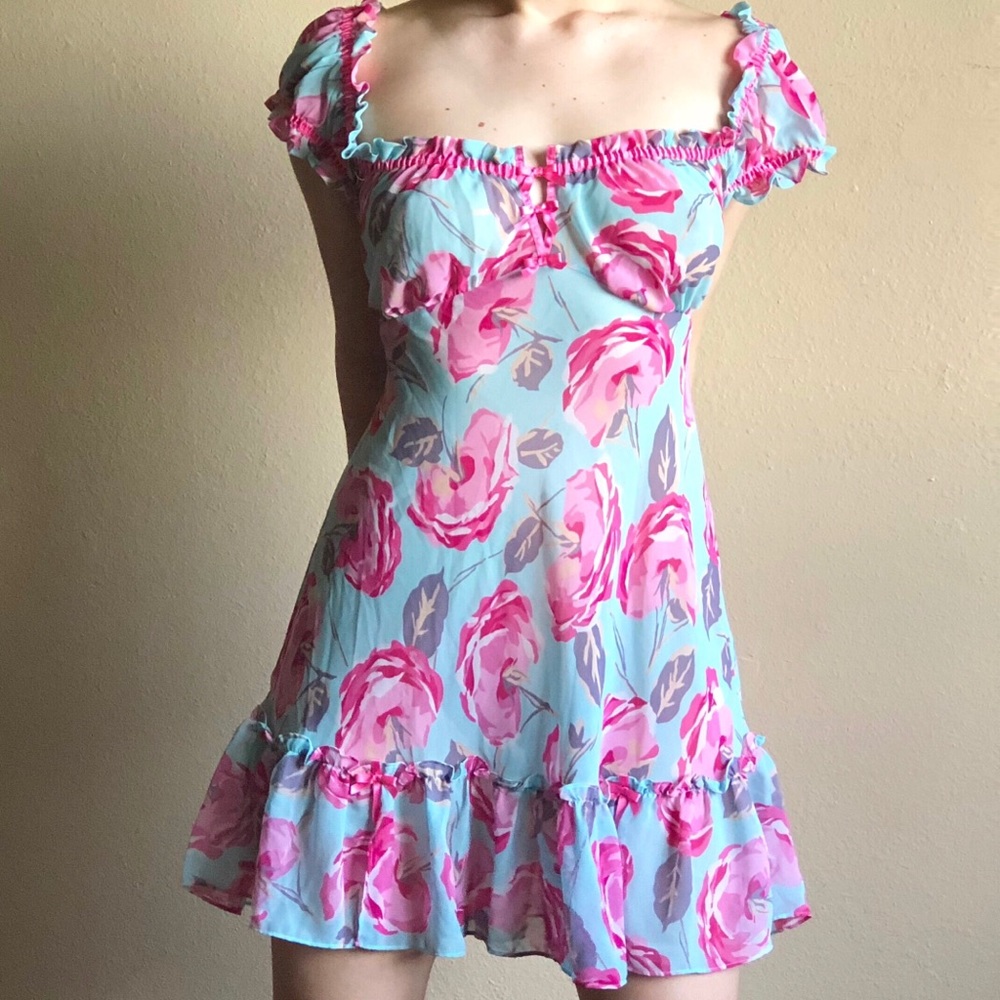 BUNDLE ⛓ Betsey Johnson slip dress & vintage tank